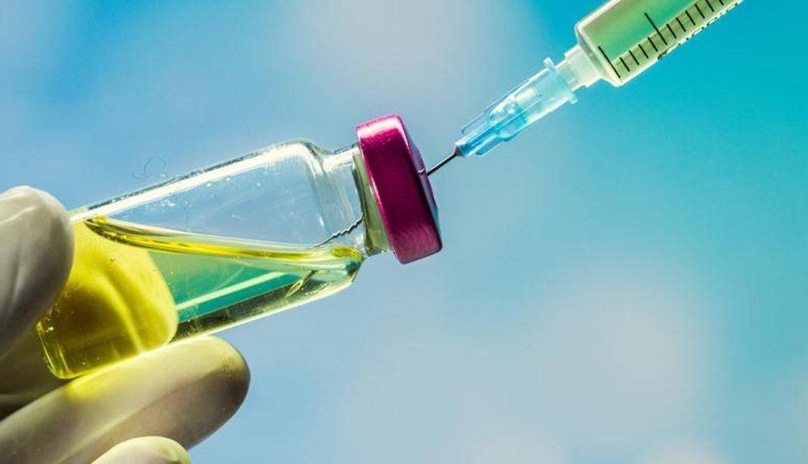 استشاري في منظمة الصحة يكشف مراحل التجارب للقاح كورونا