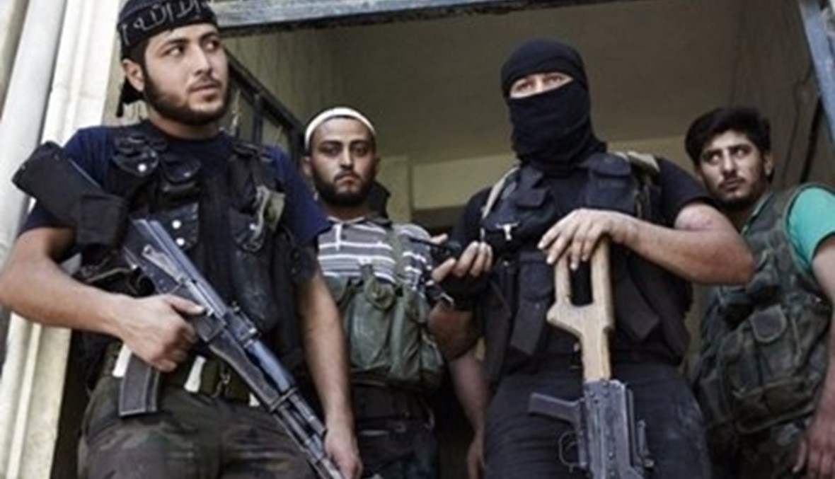 البغدادي يرفض أمر الظواهري بإلغاء "داعش"\r\n