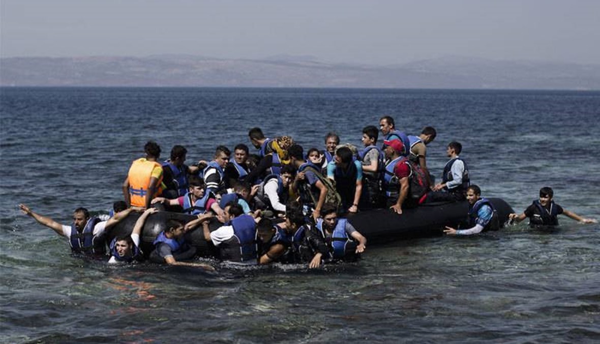 "14 يوماً على الأقل"... اليونان تغلق مخيمات اللاجئين أمام الزائرين