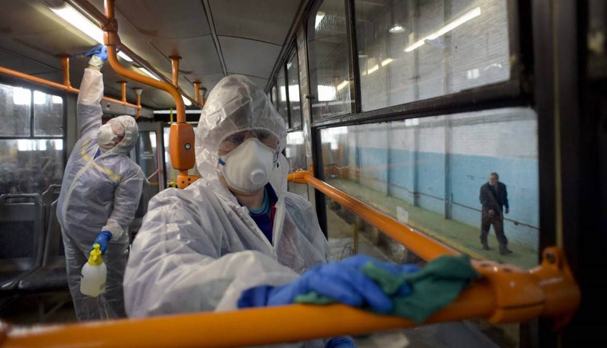 روسيا تبدأ تجربة نماذج أولية للقاحات لعلاج كورونا