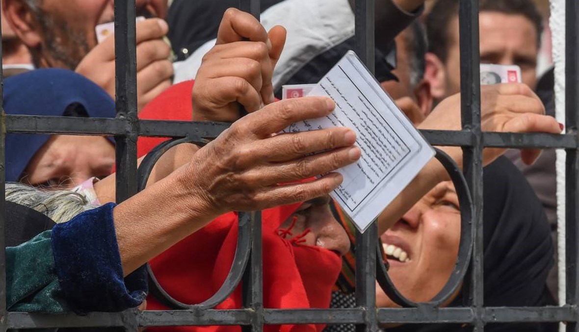 تونس تفرج عن 1400 سجين لتخفيف الاكتظاظ تحسبا لكورونا