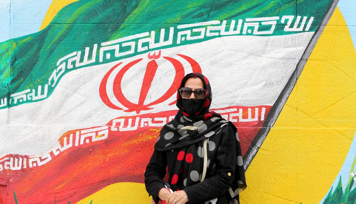 إيران تعلن أن وفيات كورونا تراجعت دون المئة في يوم واحد للمرة الأولى منذ شهر