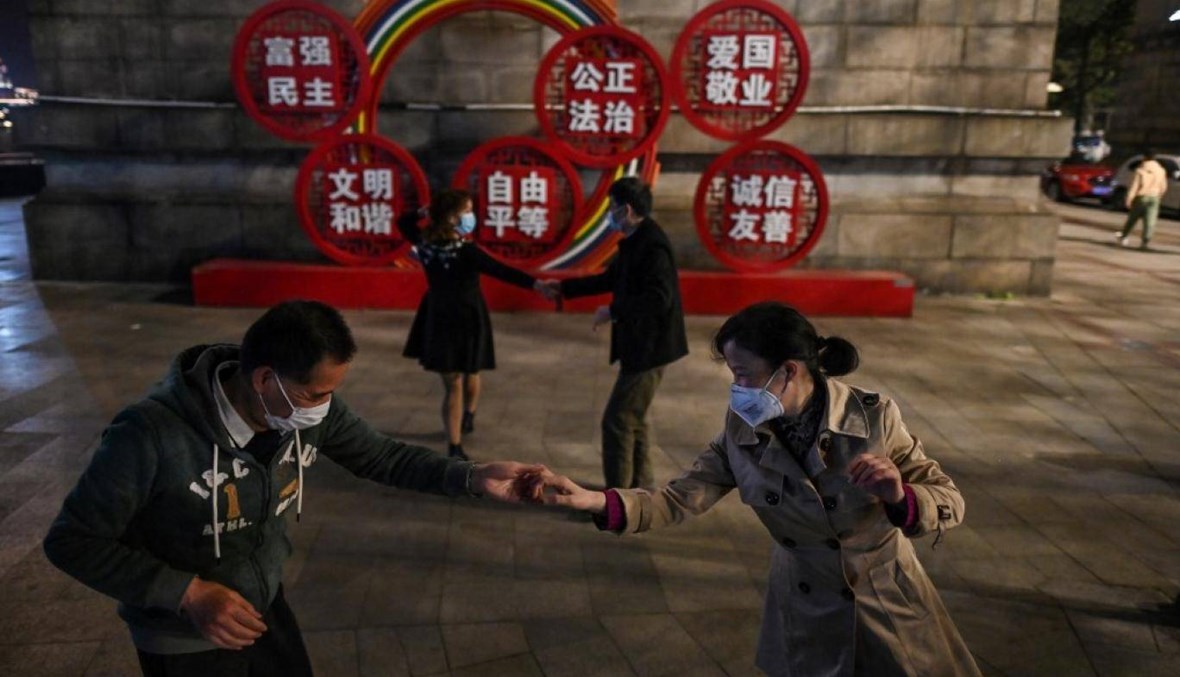 مدينة ووهان الصينية بؤرة تفشي كورونا ترفع حصيلة الوفيات بالفيروس 50 بالمئة