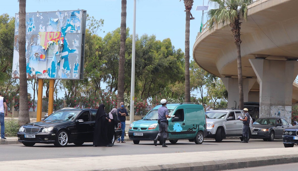 بالصور: تراخٍ في التزام المواطنين بوضع الكمامات في صيدا