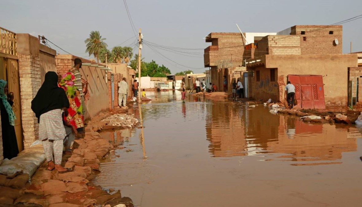 فيضانات قياسيّة في السودان: عشرات القتلى وآلاف المنازل المدمّرة