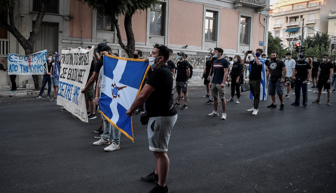 تظاهرة مندّدة بسياسات إردوغان في قبرص، تحوب شوارع أثينا (أ ف ب).