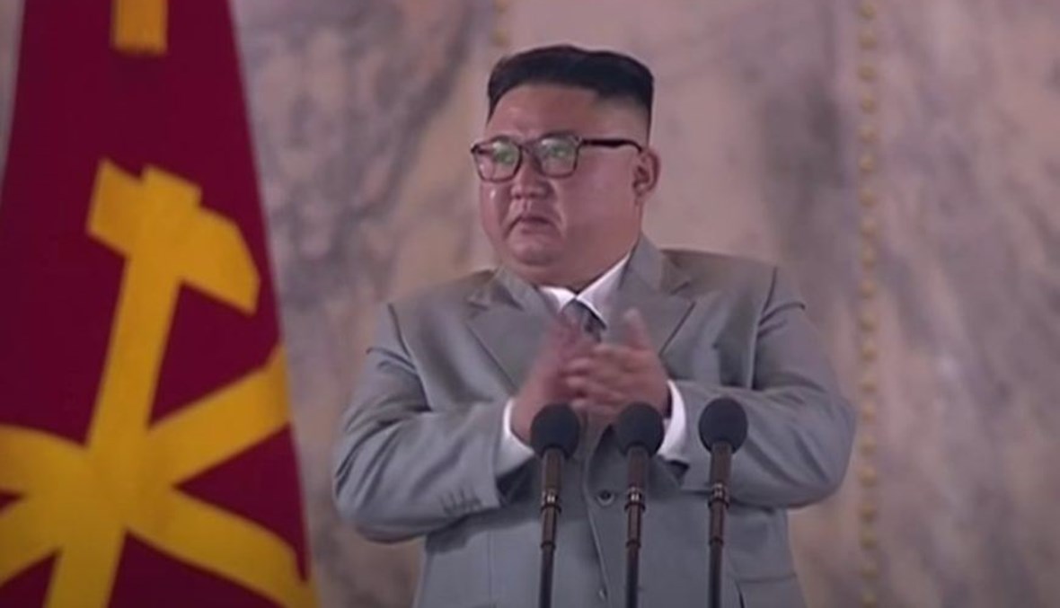 زعيم كوريا الشمالية يبكي.