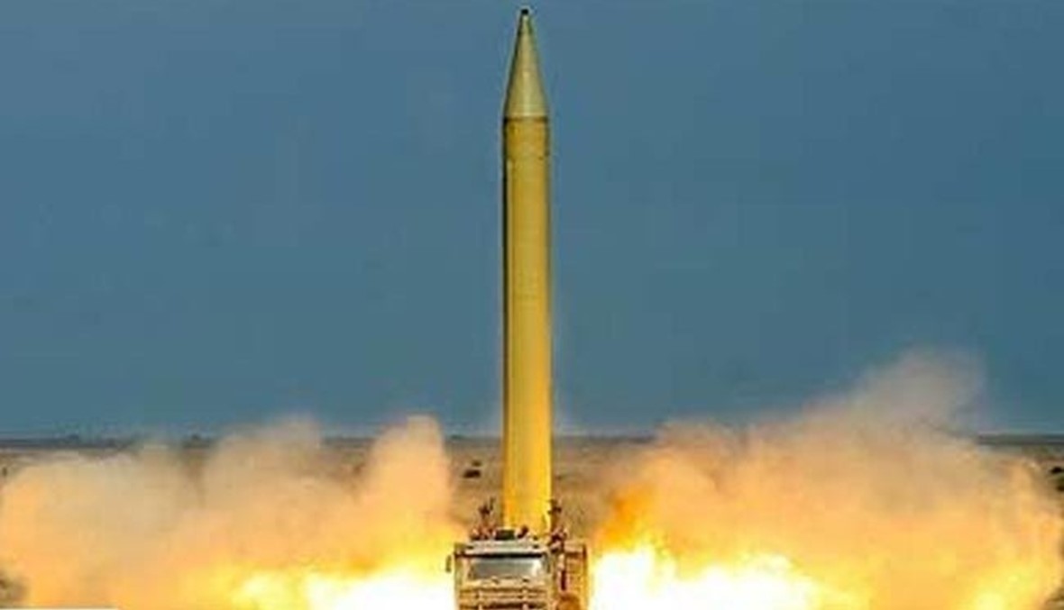 وزارة الدفاع: ايران تختبر بنجاح صاروخ  "بينا" بعيد المدى