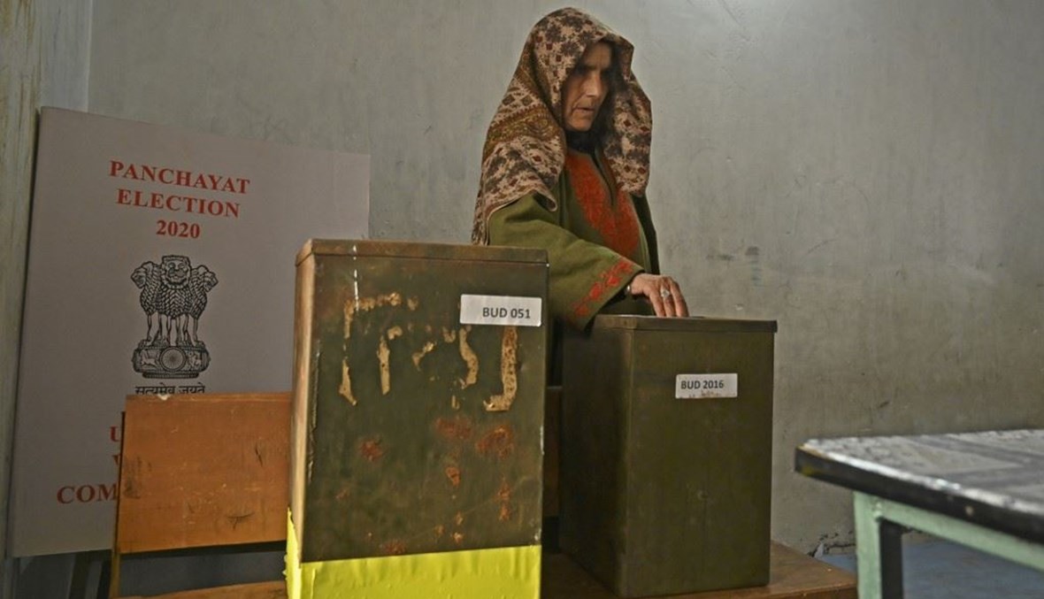 أول انتخابات في كشمير الهندية منذ إلغاء الحكم الذاتي (أ ف ب). 