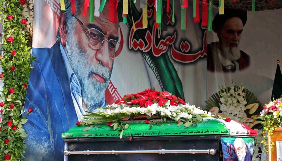 جثمان العالم الإبراني فخري زاده في طهران (أ ف ب*).