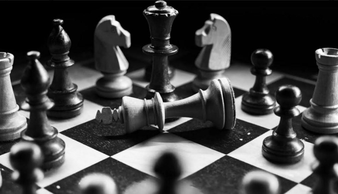 شطرنج حكوميّ... واستراتيجية جديدة للحريري