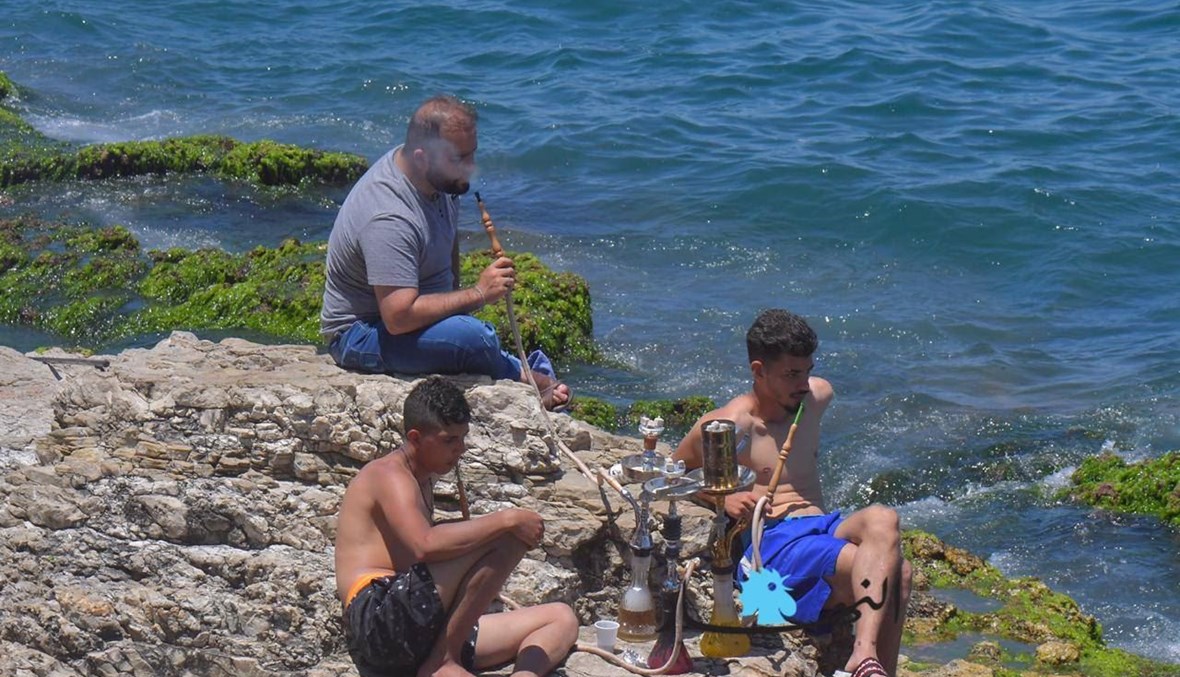 منع النرجيلة في موسم الأعياد وإلّا... آلاف الإصابات بكورونا في بداية 2021!