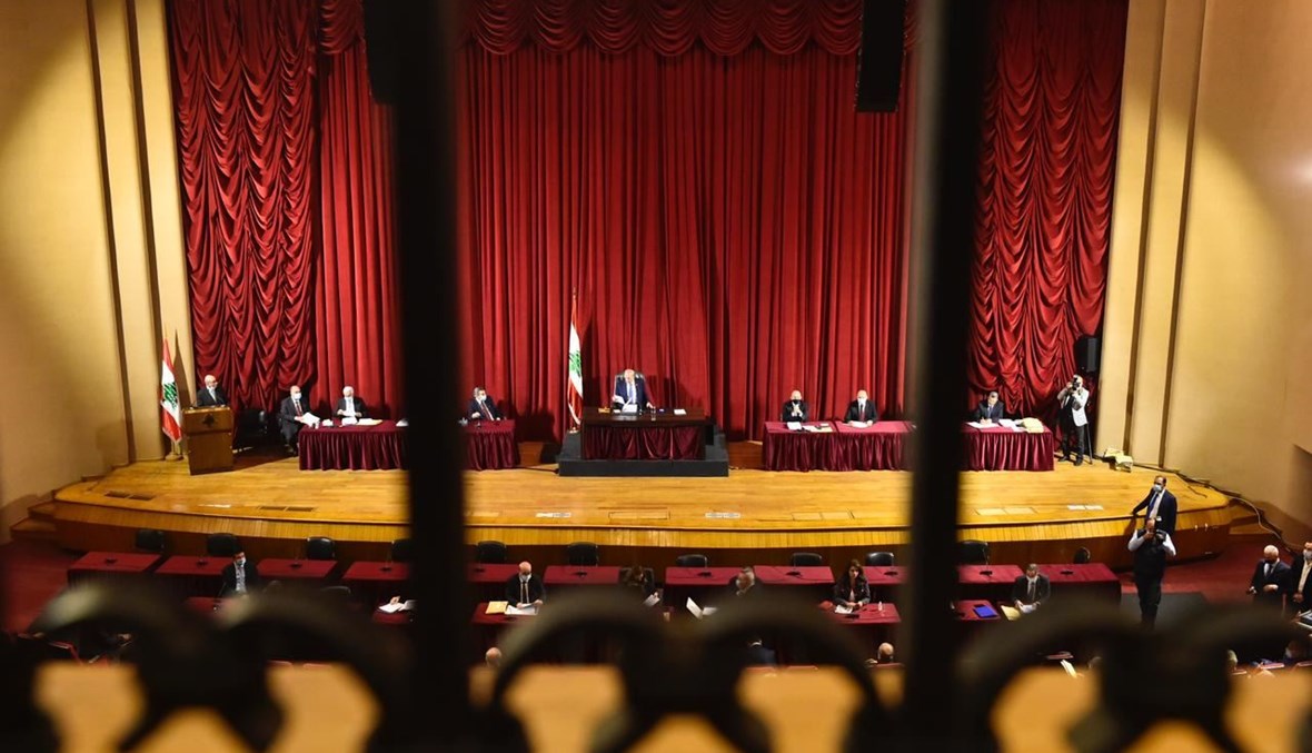  رئيس مجلس النواب يترأس الجلسة التشريعية امس في قصر الاونيسكو (حسام شبارو)