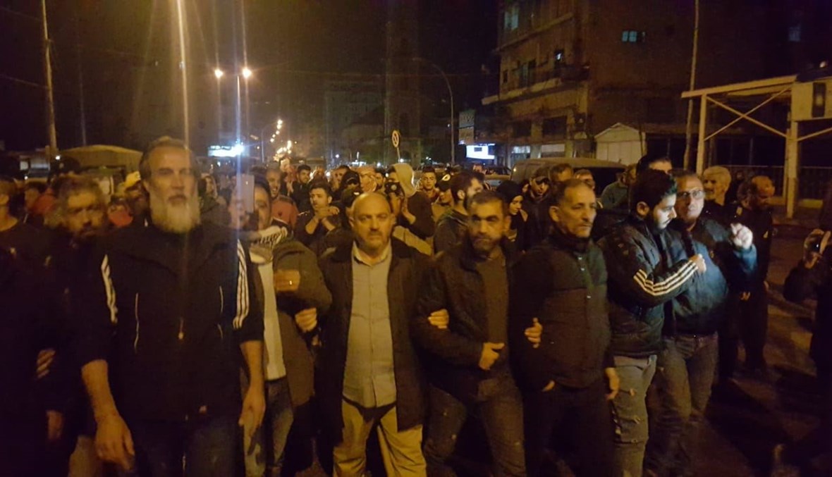 تظاهرة ليلية في طرابلس.