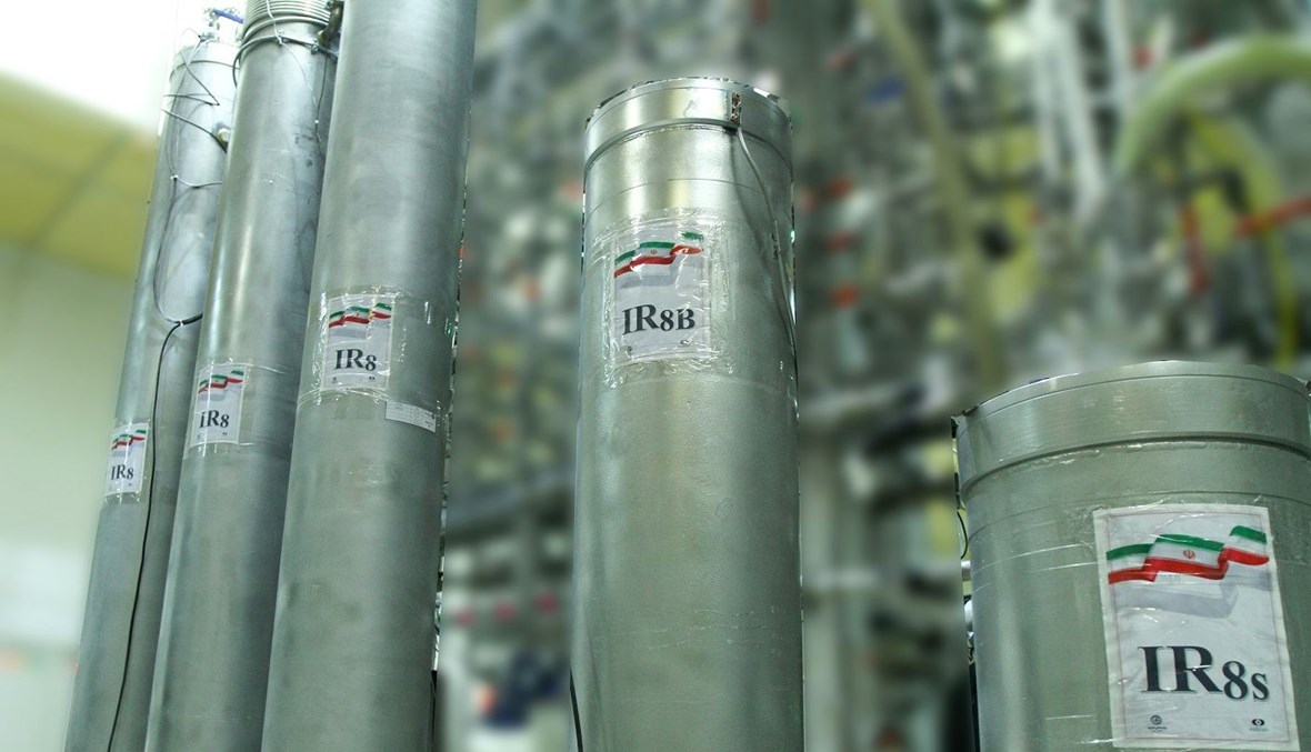 من داخل منشأة إيرانية لتخصيب اليورانيوم (أ ف ب).