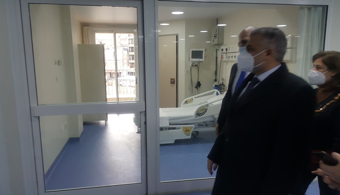 خلال افتتاح قسم إضافي لكورونا في مستشفى زحلة الحكومي (دانييل خياط). 