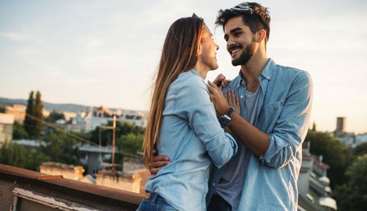 ماذا يحب رجل برج الدلو في المرأة؟