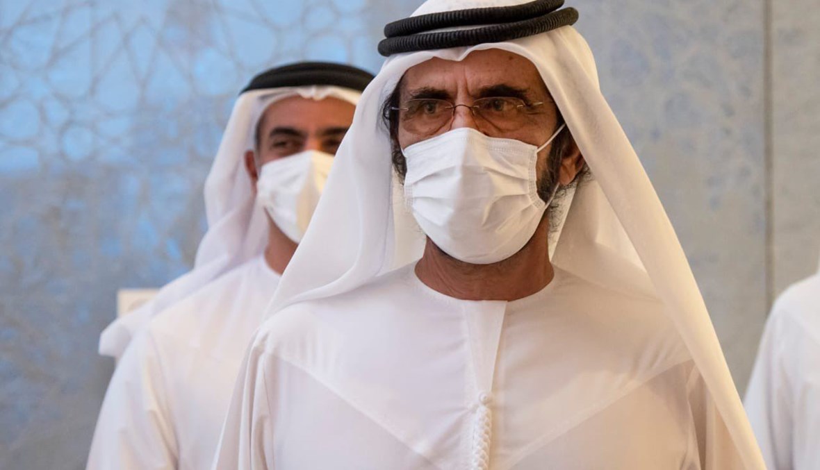حاكم دبي، الشيخ محمد بن راشد آل مكتوم خلال جلسة الحكومة (الصورة من حساب حكومة الامارات في تويتر). 
