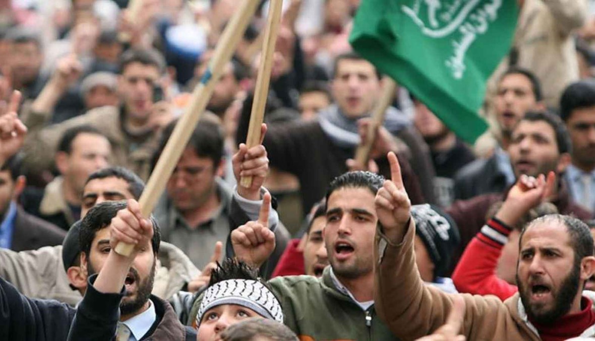 تظاهرة داعمة للإخوان المسلمين في الأردن (أ ف ب).