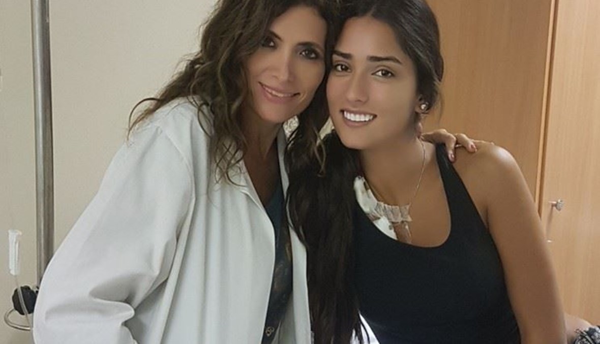 chanceماريلين في مرحلة العلاج مع طبيبتها الدكتورة رولا فرح مؤسسة جمعية 