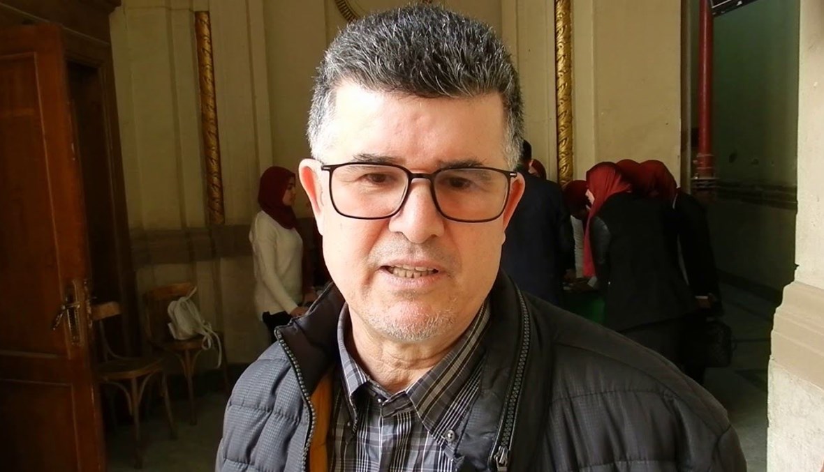 المغربي محمد مشبال.