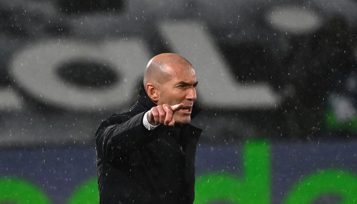 زيدان الأقرب لقيادة المنتخب الفرنسي