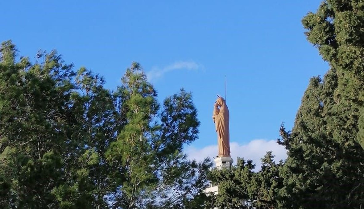 تمثال السيدة في مغدوشة