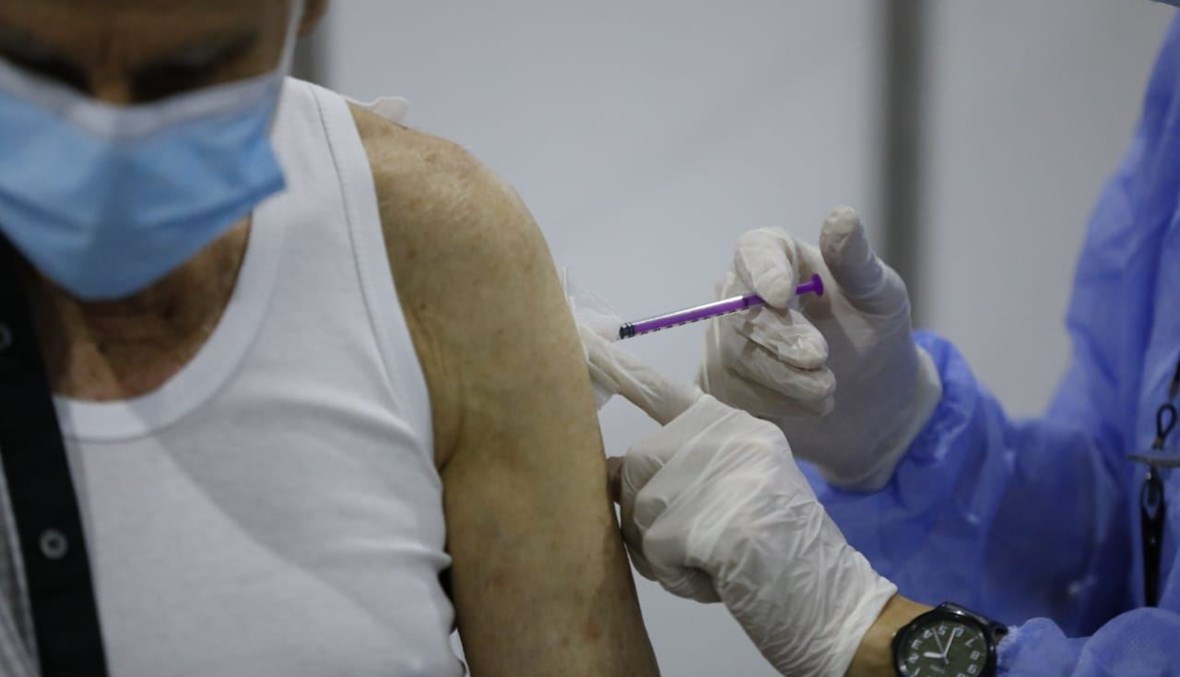 خروق اللقاح من بعلبك الى البترون... لماذا لا أحد يجيبنا على الخط الساخن؟ "آلو...!"