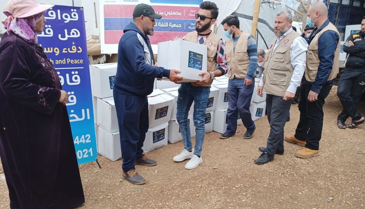 مساعدات قطريّة لعائلات سوريّة نازحة في عكار.