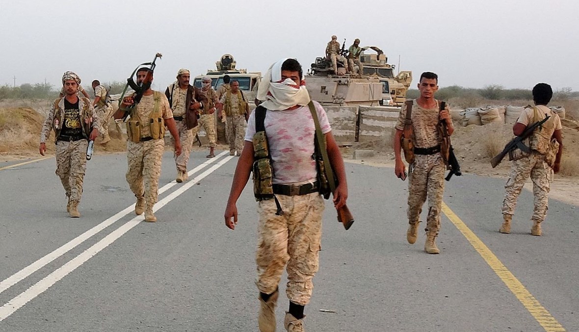 قوات موالية للحكومة اليمنية المدعومة من السعودية تدخل منطقة عبس في شمال غرب محافظة حجة (11 آذار 2021، أ ف ب).