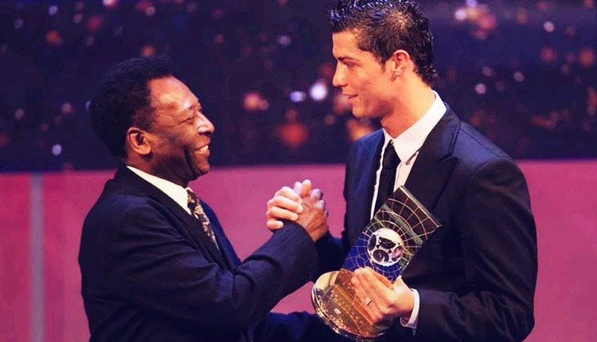 بالصورة: بيليه يهنئ رونالدو