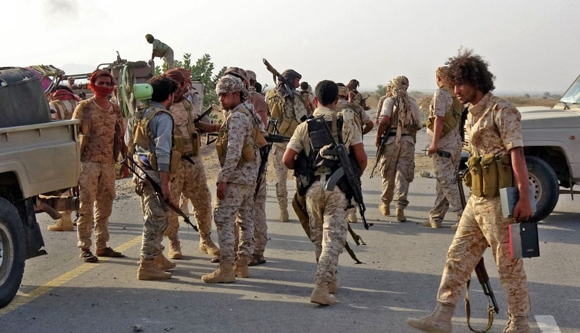 قوات موالية للحكومة اليمنية المدعومة من السعودية تدخل منطقة عبس في شمال غرب محافظة حجة (11 آذار 2021، أ ف ب).