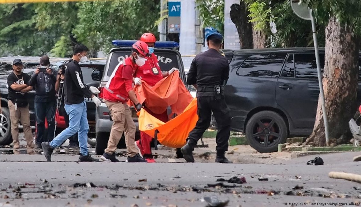 هجوم انتحاري يستهدف كاتدرائية  بعد قداس الشعانين في اندونيسيا