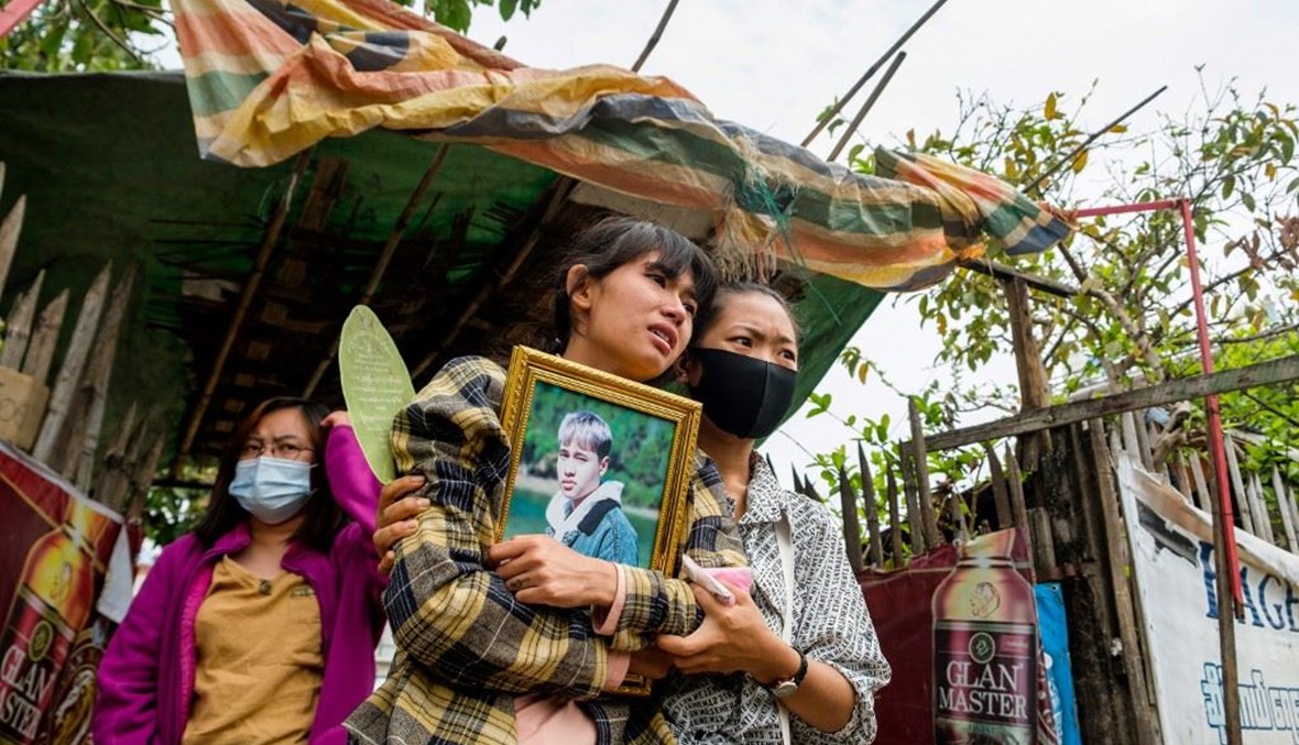 جنازة أحد ضحايا العنف في بورما (أ ف ب).
