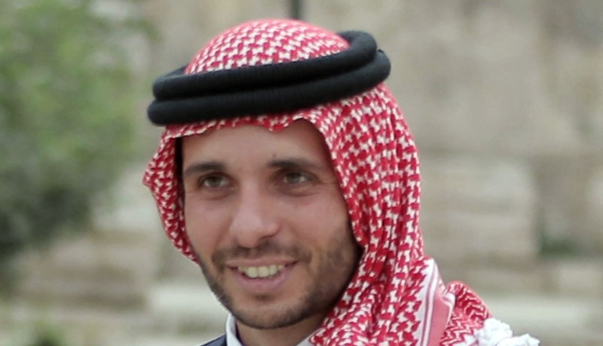 الأمير حمزة بن الحسين خلال حضوره حدثا صحافيا في عمان (9 ك1 2015، أ ف ب).