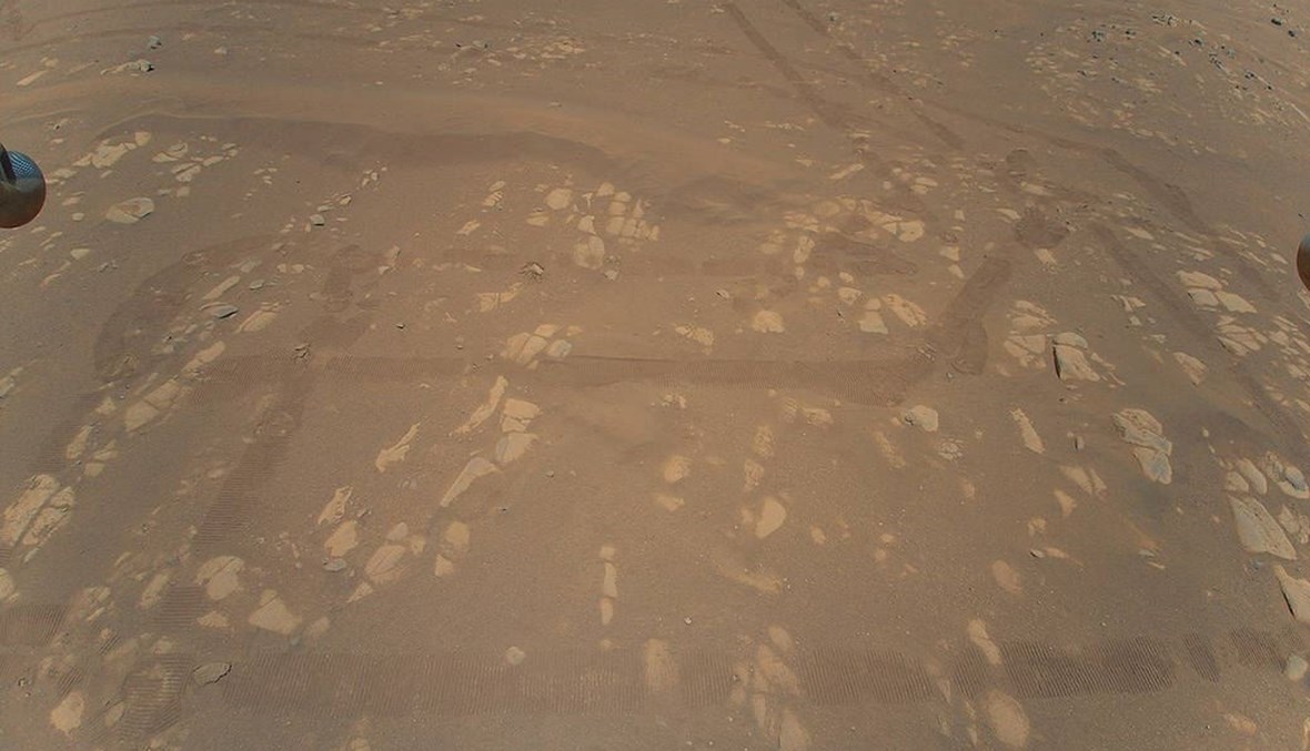 صور ملتقطة لسطح المريخ من مروحية ingenuity (ناسا.)