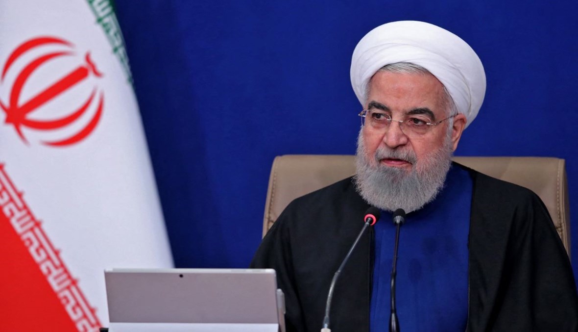 روحاني خلال اجتماع لمجلس الوزراء في طهران (28 نيسان 2021، أ ف ب). 