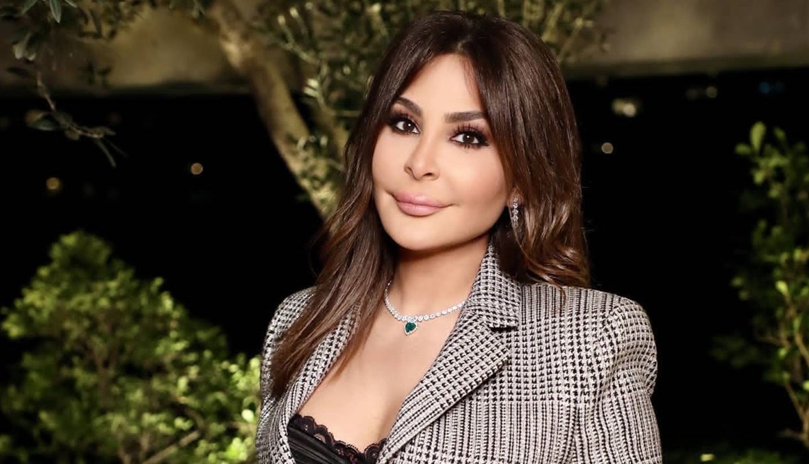 "يا عم سلامتك"... إليسا تغنّي لأطفال مرضى السرطان (فيديو)