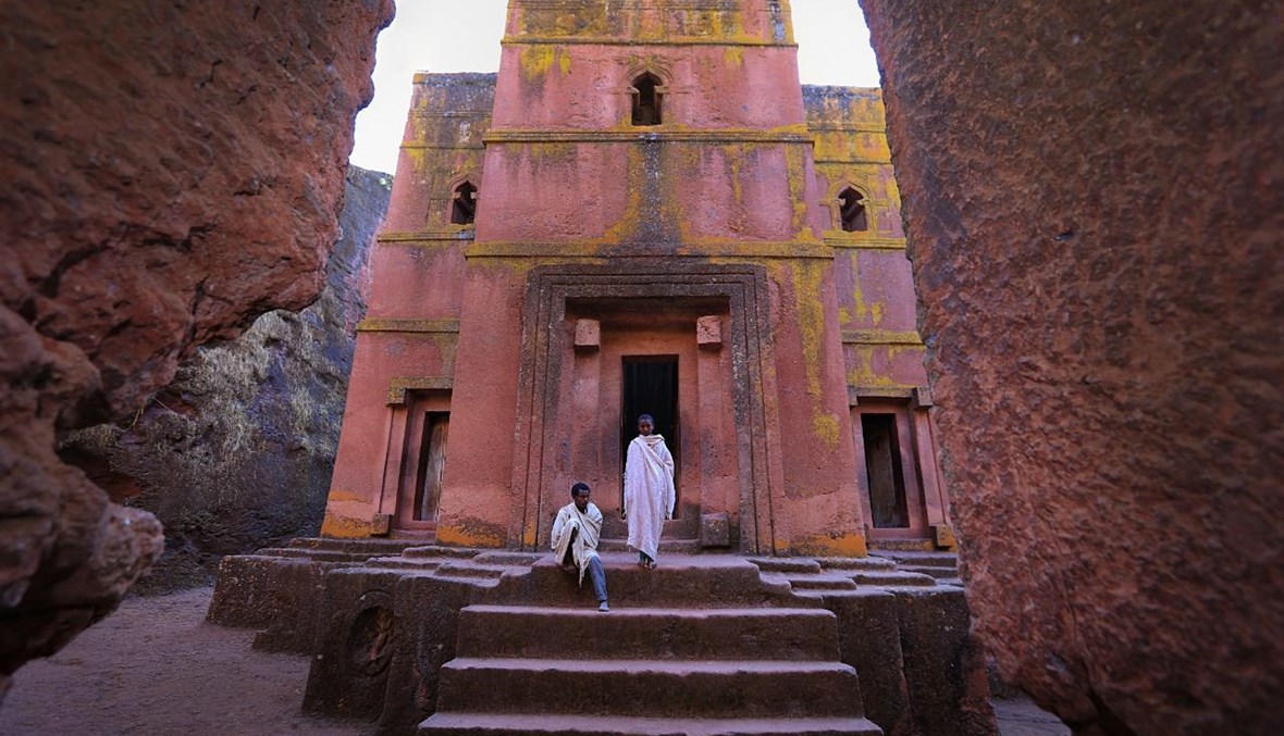 كنيسة في لاليبيلا بإثيوبيا (mulugeta wolde- Unsplash). 