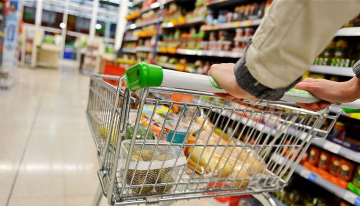 "النهار" تنشر المشروع الوزاري للبطاقة التمويلية وترشيد الدعم
الغاء السلّة الغذائية والبنزين الى 123 الف ليرة والمازوت 100 الف