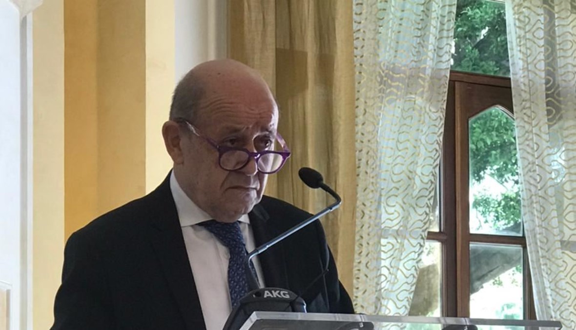 وزير الخارجية الفرنسي جان إيف لودريان في بيروت.