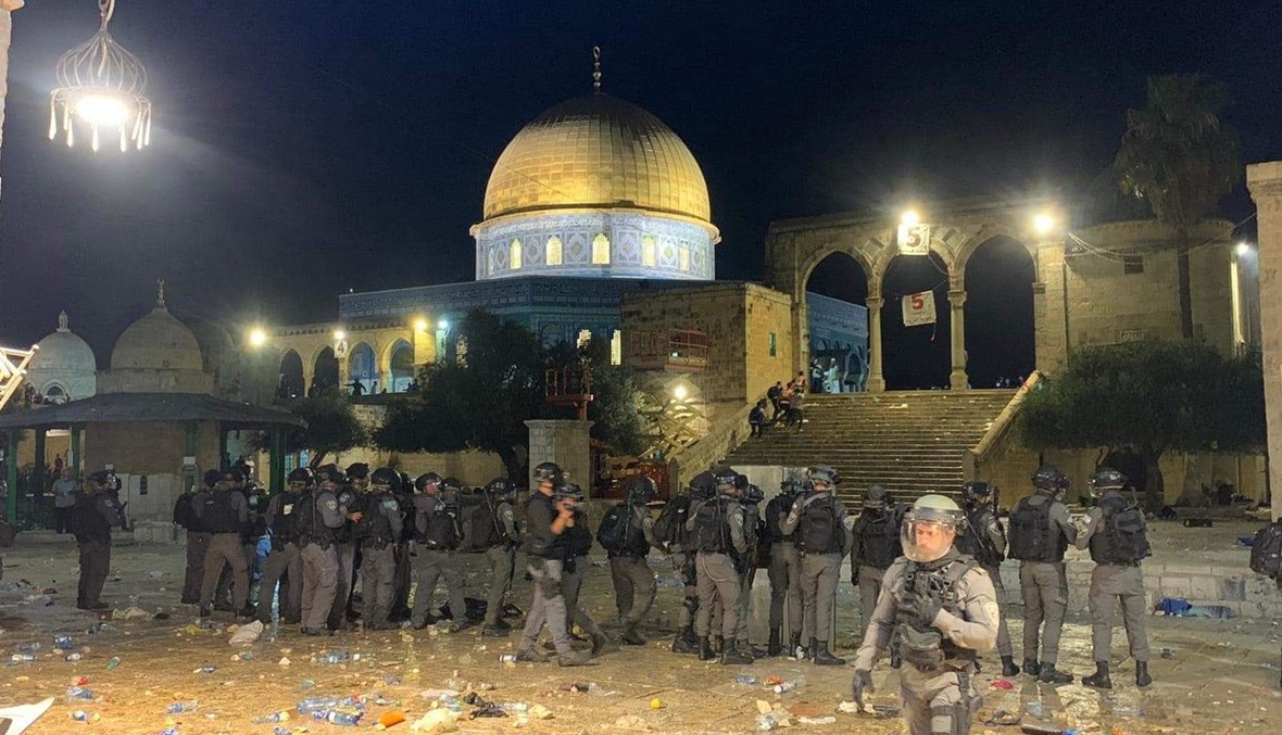 صورة لجنود الاحتلال داخل المسجد الأقصى