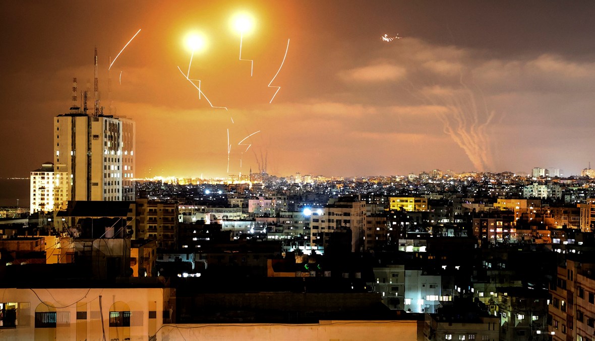 إطلاق صواريخ من غزة باتجاه القدس (أ ف ب).