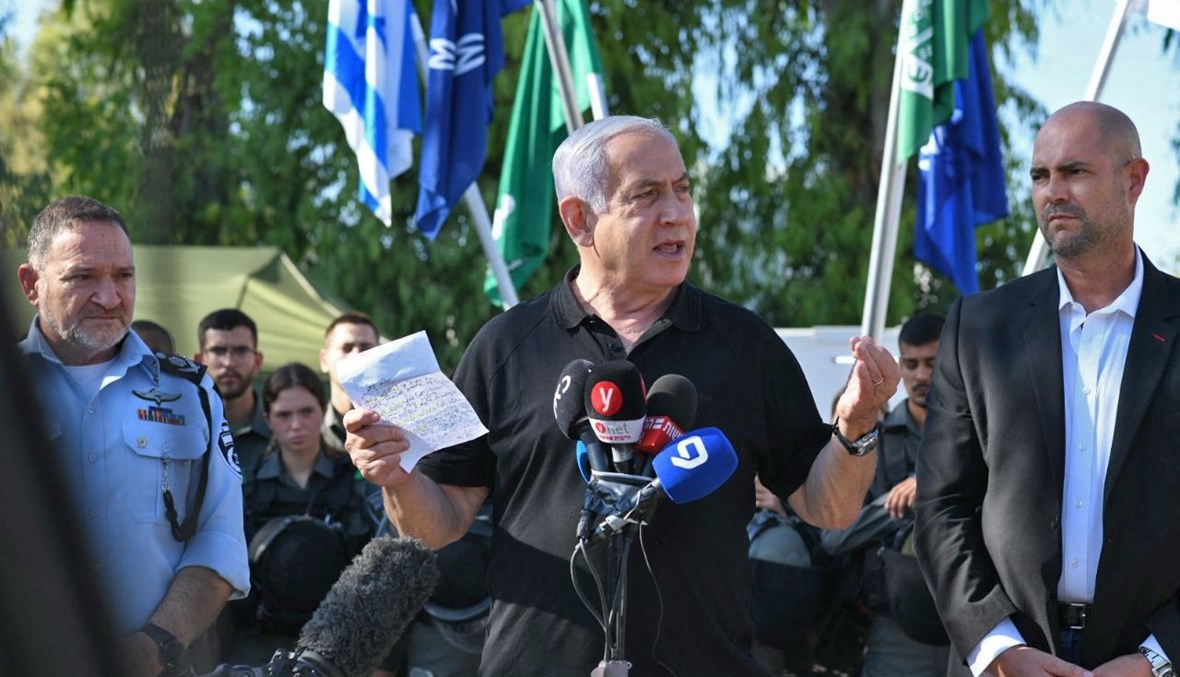 نتنياهو يتكلم خلال لقاء مع شرطة الحدود الإسرائيلية في وسط مدينة اللد بالقرب من تل أبيب (13 ايار 2021، ا ف ب). 