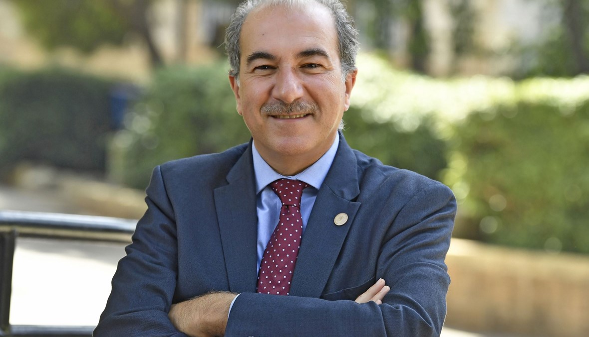 الدكتور عماد بعلبكي، نائب رئيس الجامعة الأميركية في بيروت، ينال جائزة الخدمة المتميزة لمنطقة آسيا والمحيط الهادئ للعام 2020 من مجلس تطوير ودعم التعليم