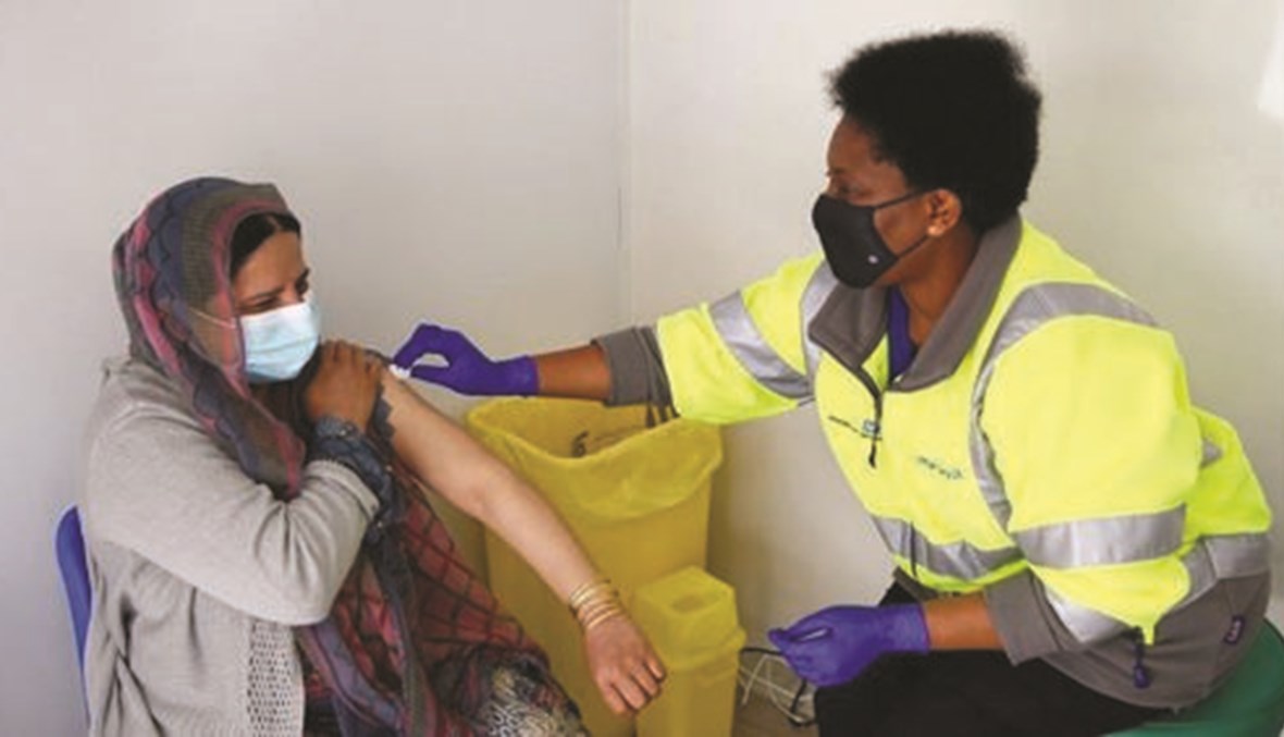 لقاحا فايزر وأسترازينيكا فعالان ضد 
السلالة الهندية