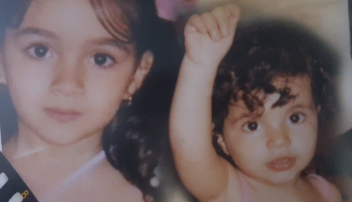 الطفلتان زينب وزهراء عبد الله.