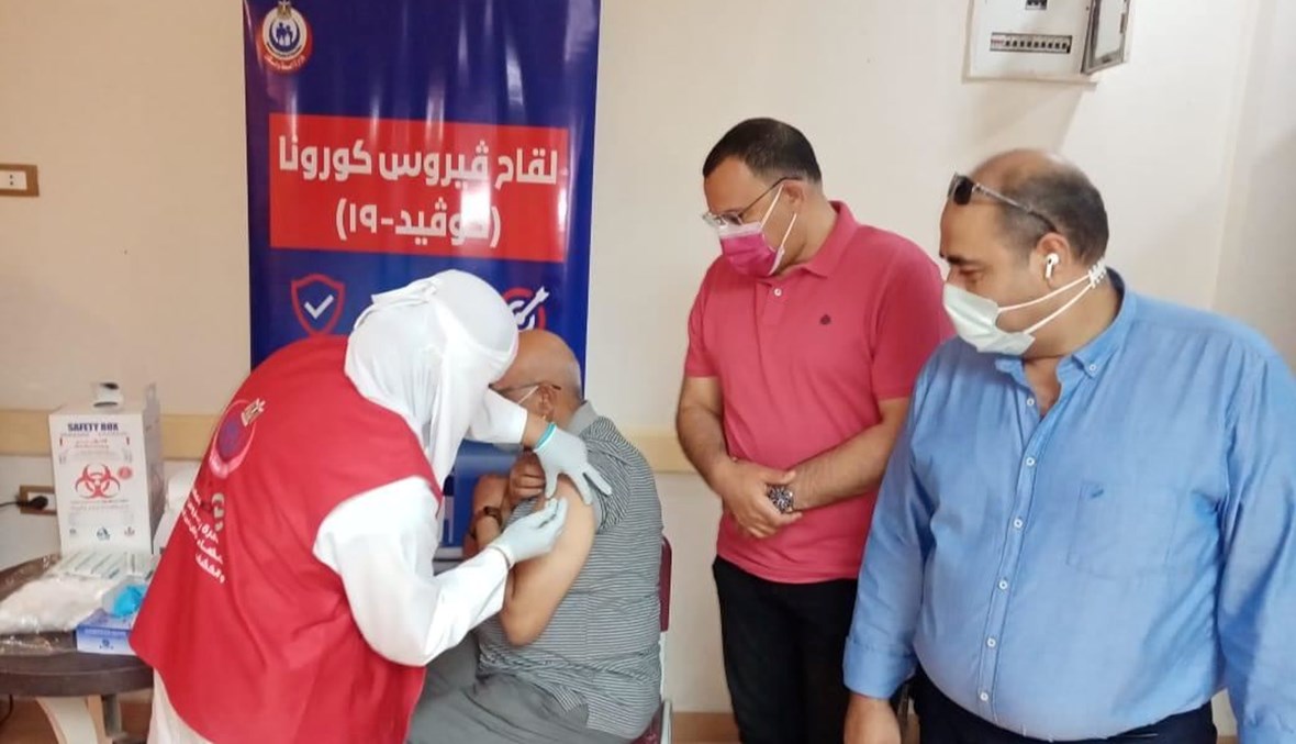 مصر تبدأ الانتاج المحلي للقاح سينوفاك الصيني في 15 حزيران