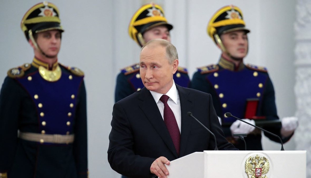 بوتين يشارك في احتفال في قصر الكرملين الكبير في موسكو في مناسبة "يوم روسيا" (12 حزيران 2021، أ ف ب). 