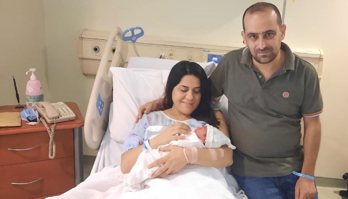 الزميل إسكندر خشاشو يُرزق بمولوده الأول… مبروك!